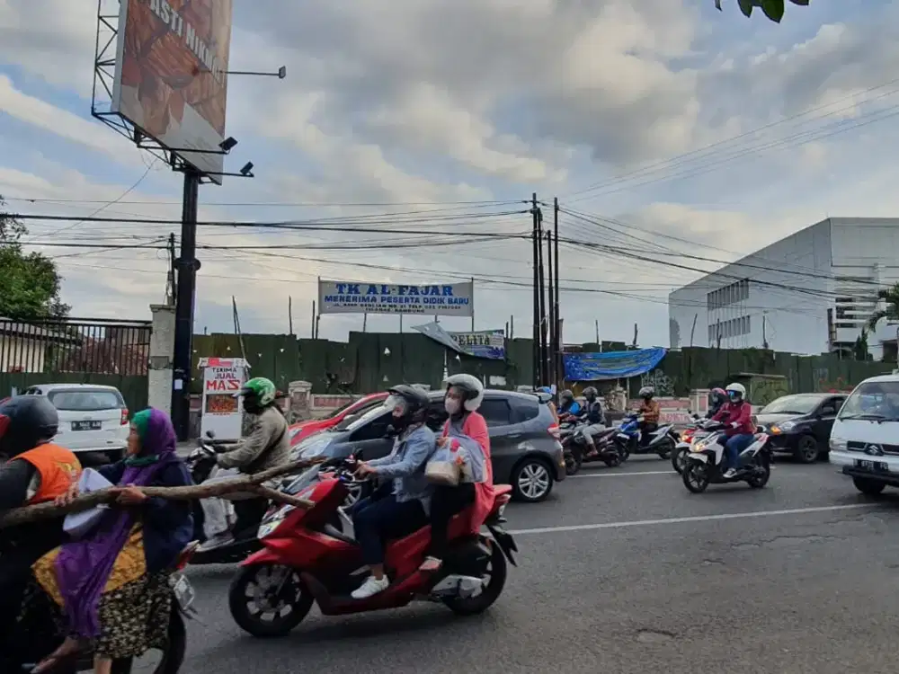 Jual tanah di Bandung ex kandaga komputer. Jl A. Yani Bandung dibawah njop cocok untuk hotel apartemen atau kantor