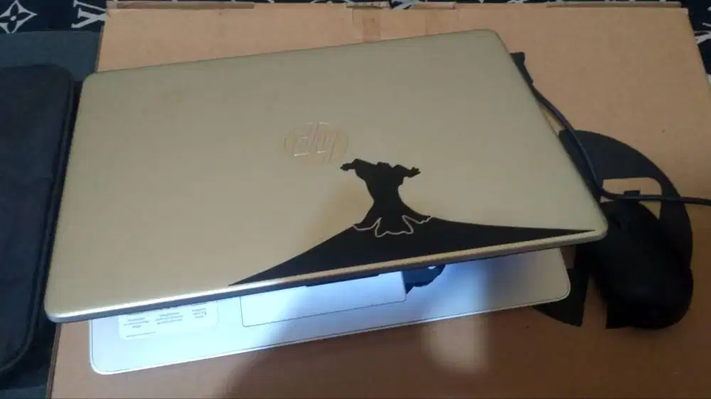 Laptop Hp Series 14-dq5043cl