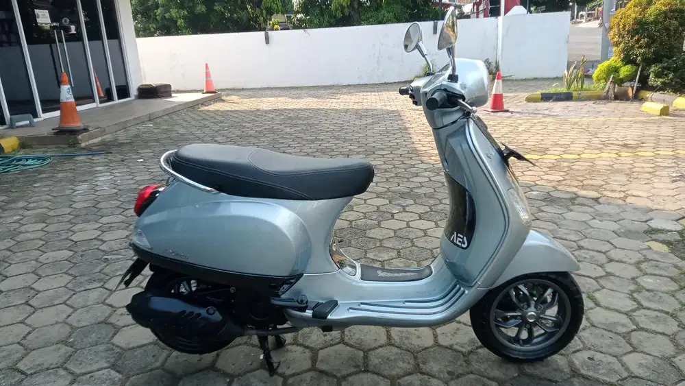 Vespa 125 Th 2022 LX igeed