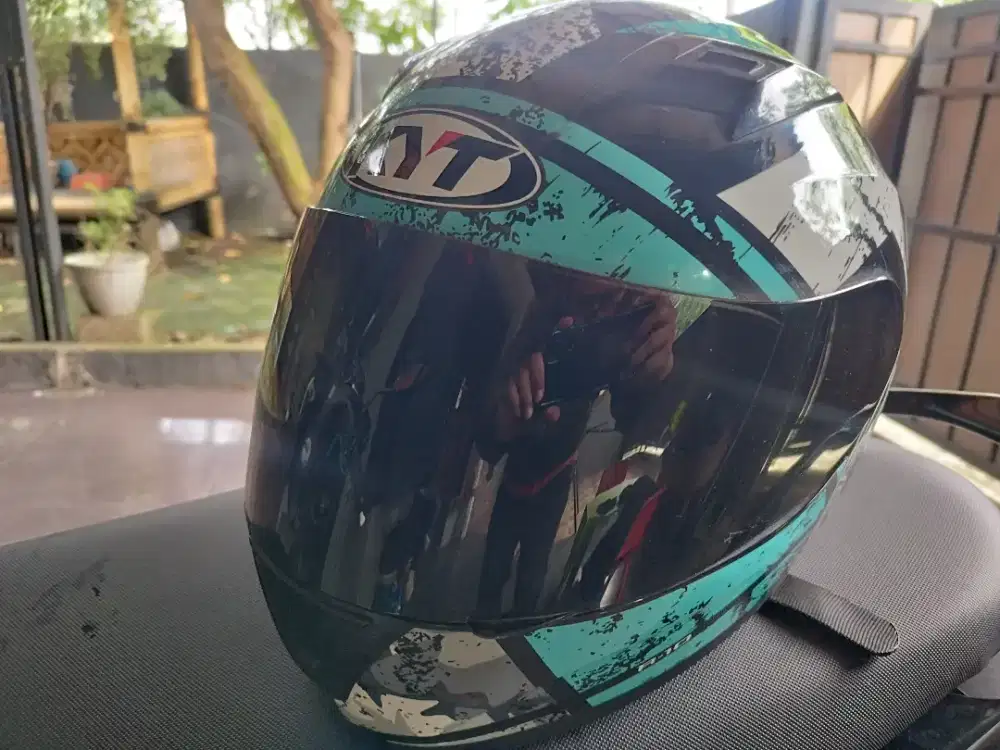 KYT R10 Full Face (Used)