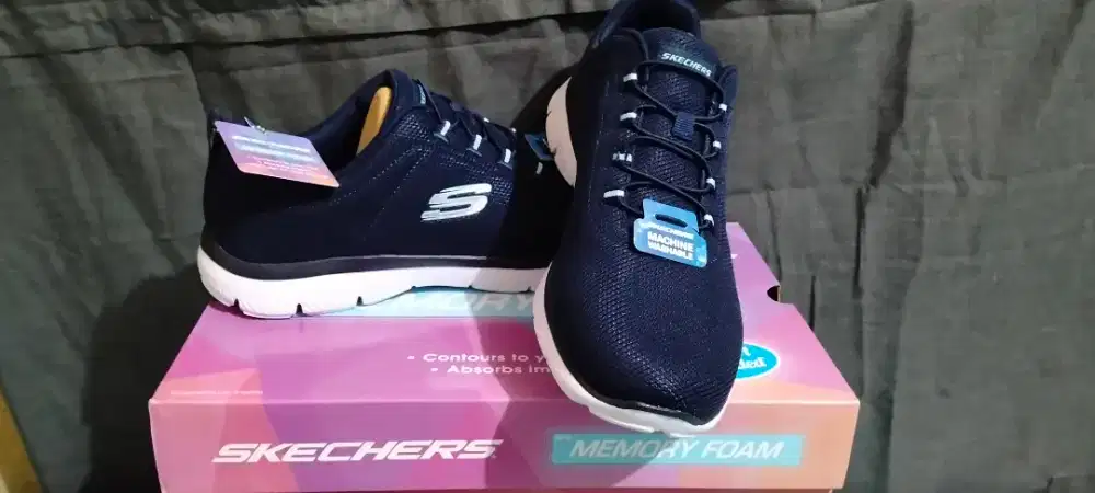 Sepatu Skechers