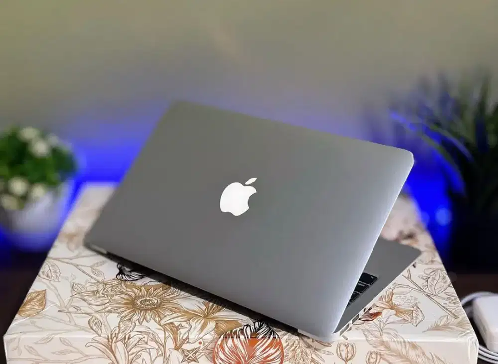 Laptop Apple Macbook Air 11-inch 256GB Core i5