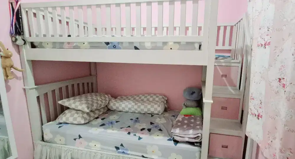 Ranjang Kayu Tingkat Anak