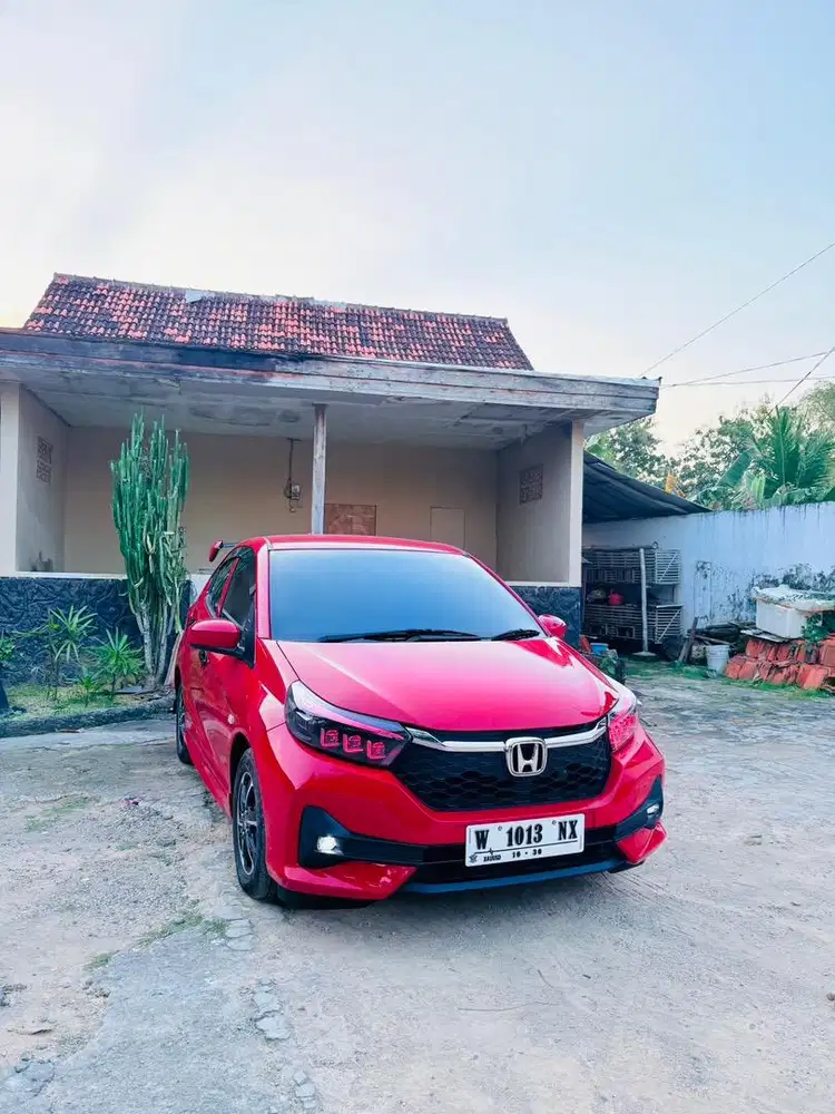 BRIO E CVT 2025 KM 1000 UPGRADE RS