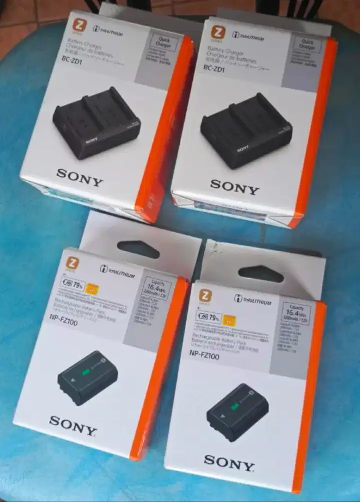 Batre sony dan charger sony