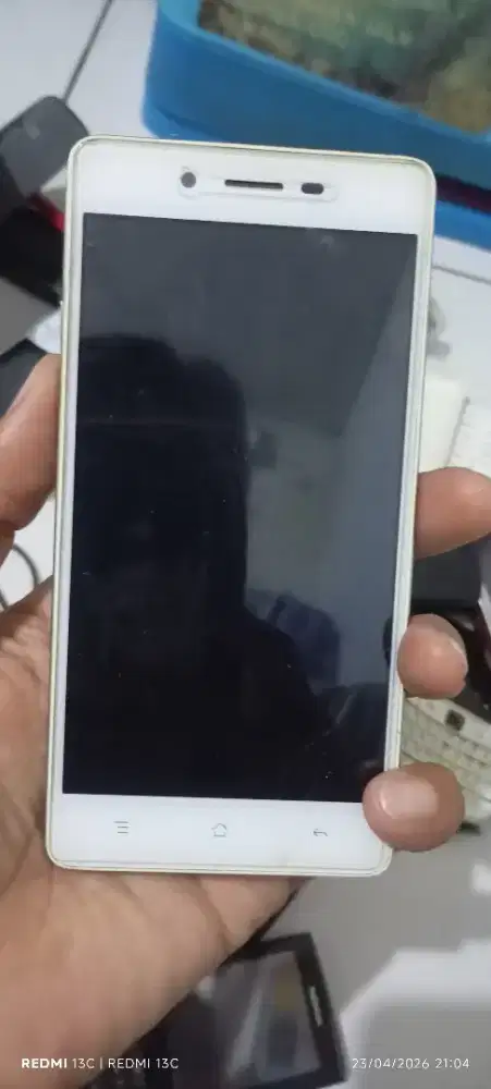 Dijual Hp android Oppo kondisi gembling minat pm