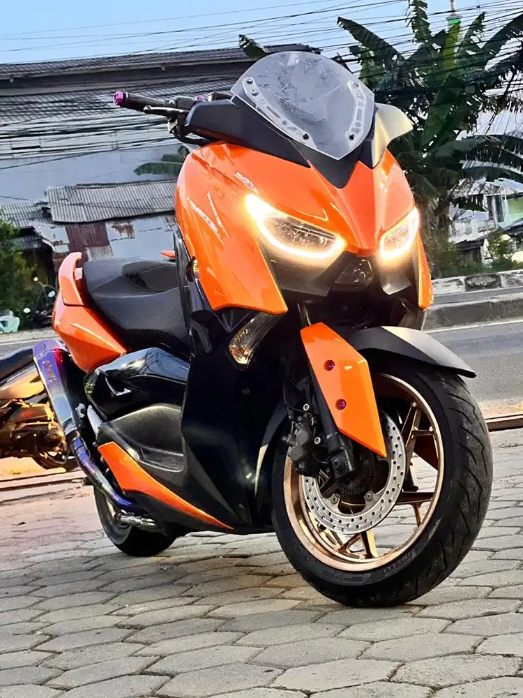 Yamaha motor xmax 2022