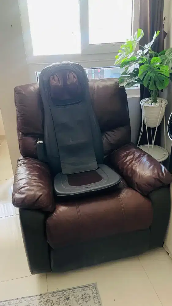 Sofa Recliner Cheers 1 Seate + Kursi Pijat Advance Portable (NEGO)