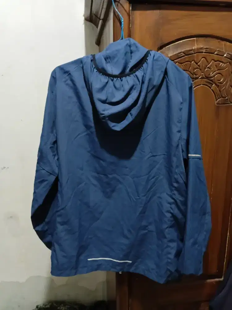 Jaket winbre kiprun