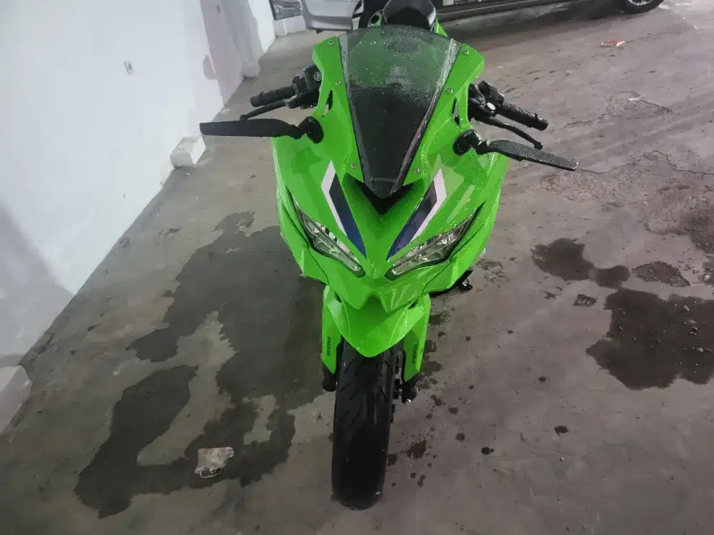 Zx25rr tahun 2026 warna baru km 100