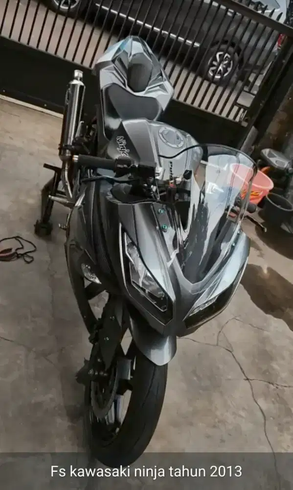 Kawasaki Ninja 250 FI tahun 2013