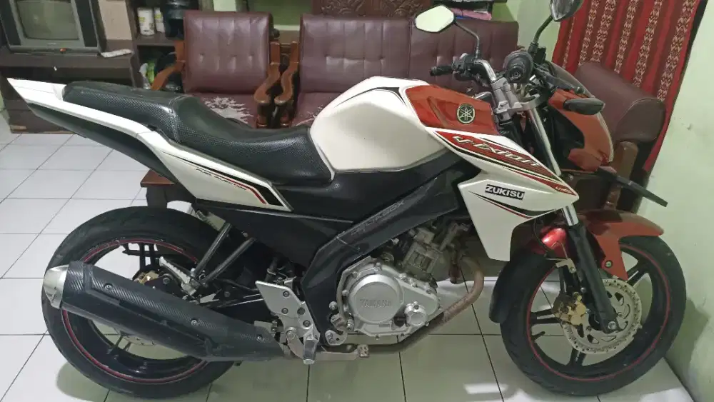 Vixion 2013 lengkap Plat K