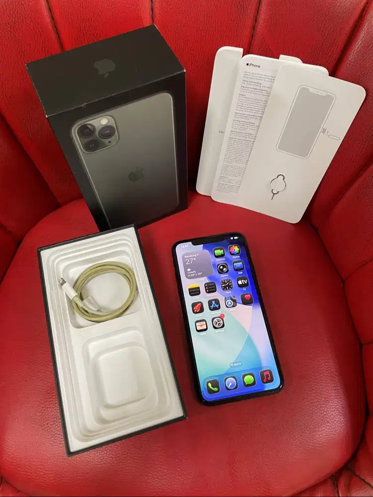 iPhone 11 Pro Max 256gb Midnight Green Sinyal Permanen Pemkaian Lama