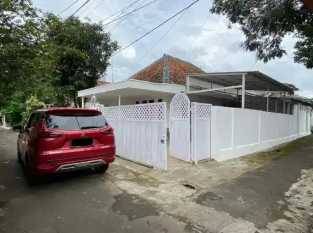 Jual rumah sempur dkt Kebun Raya Bogor lt250