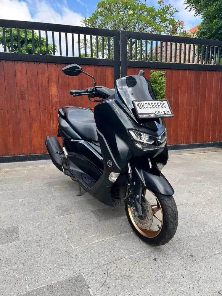 Nmax 155 - 2024 mei - bonus surf rack premium Lembox design