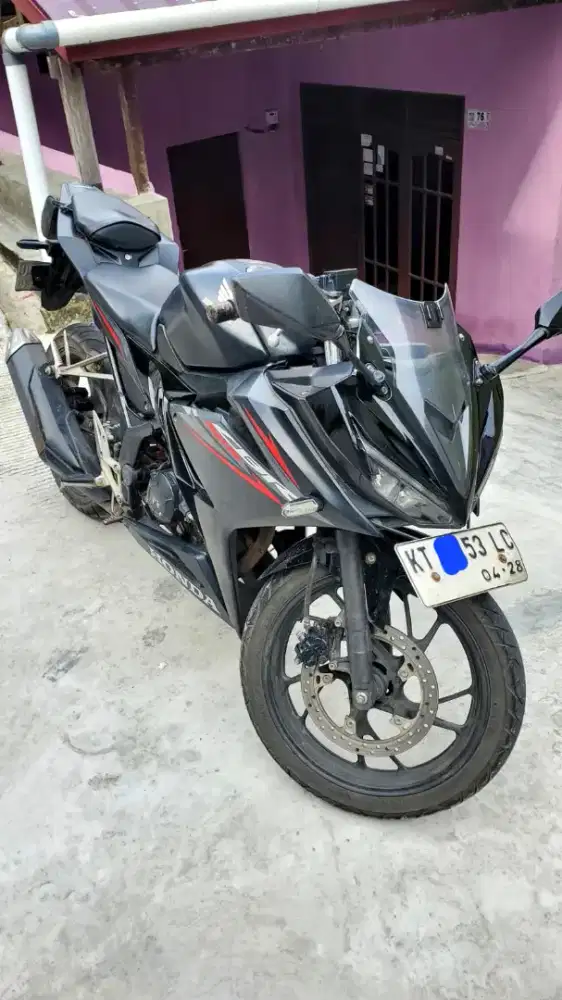 CBR 150R Facelift 2018 Black Doff
