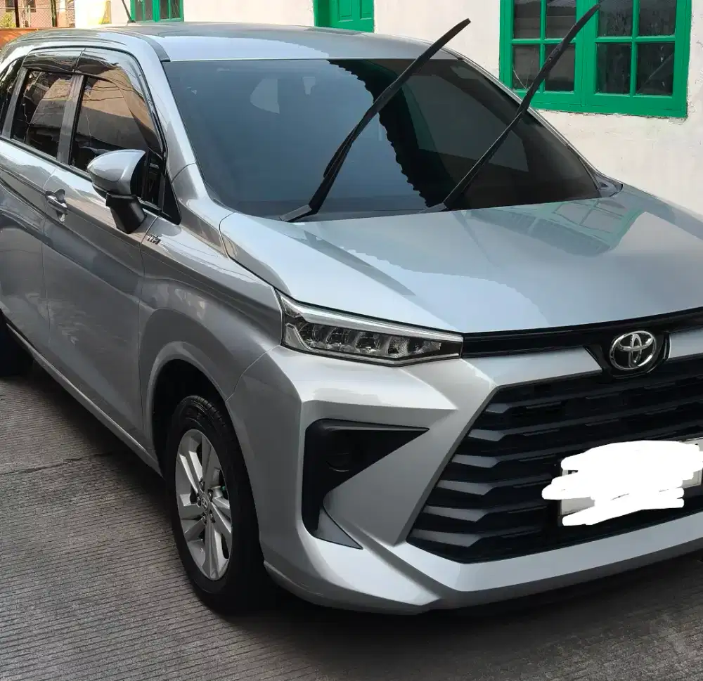 Toyota Avanza E AT Silver