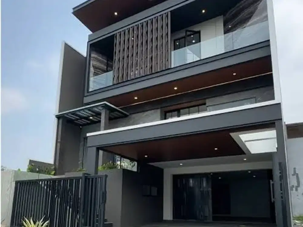 JUAL RUMAH WATERFRONT CITRALAND SPLIT LEVEL MURAH