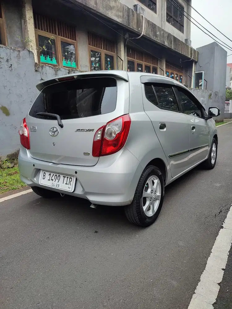 Toyota Agya G 1.0 at th 2015 silver metalik nopol Ganjil jakarta Timur