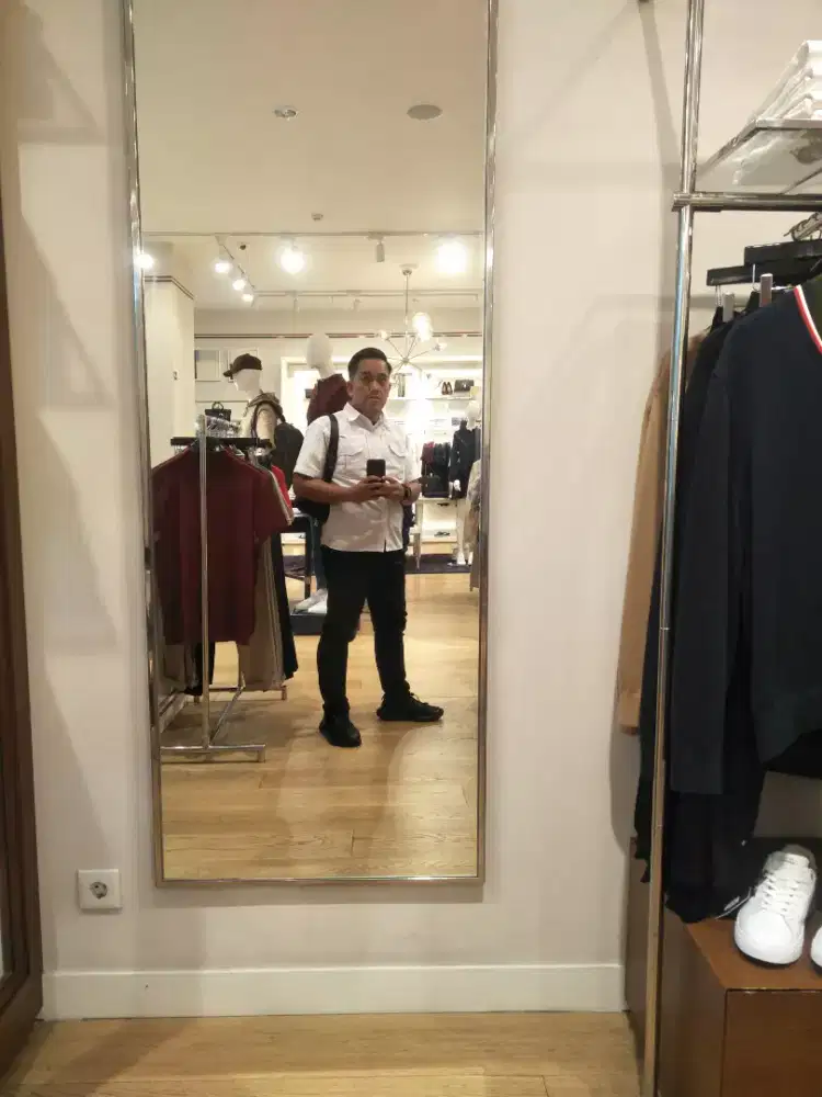 Mencari pekerjaan sebagai Driver Pribadi / Driver Ops