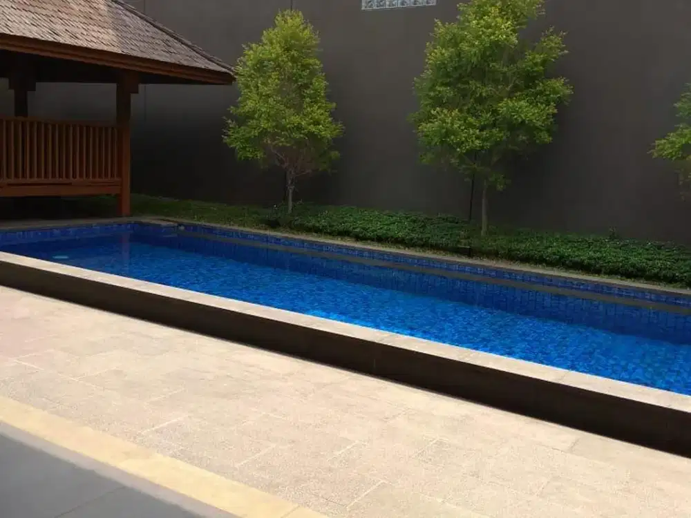 DIJUAL RUMAH MEWAH SAYAP CIUMBULEUIT BANDUNG ADA KOLAM RENANG DAN GAZEBO