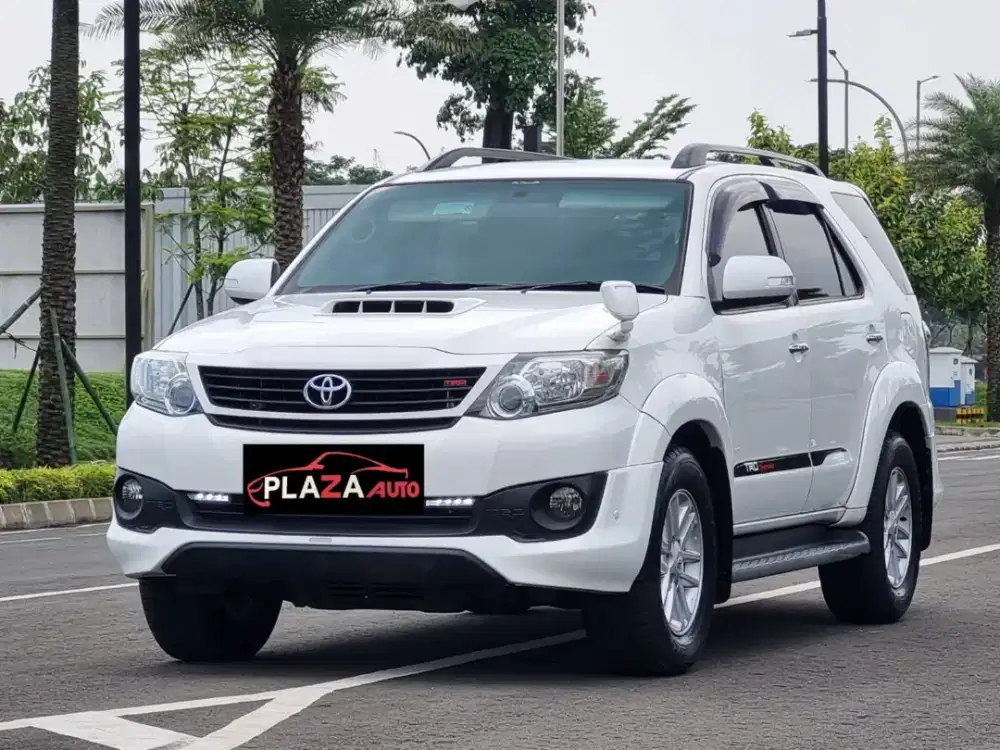 Toyota Fortuner 2014
VNT G 2.5 Automatic
DIESEL