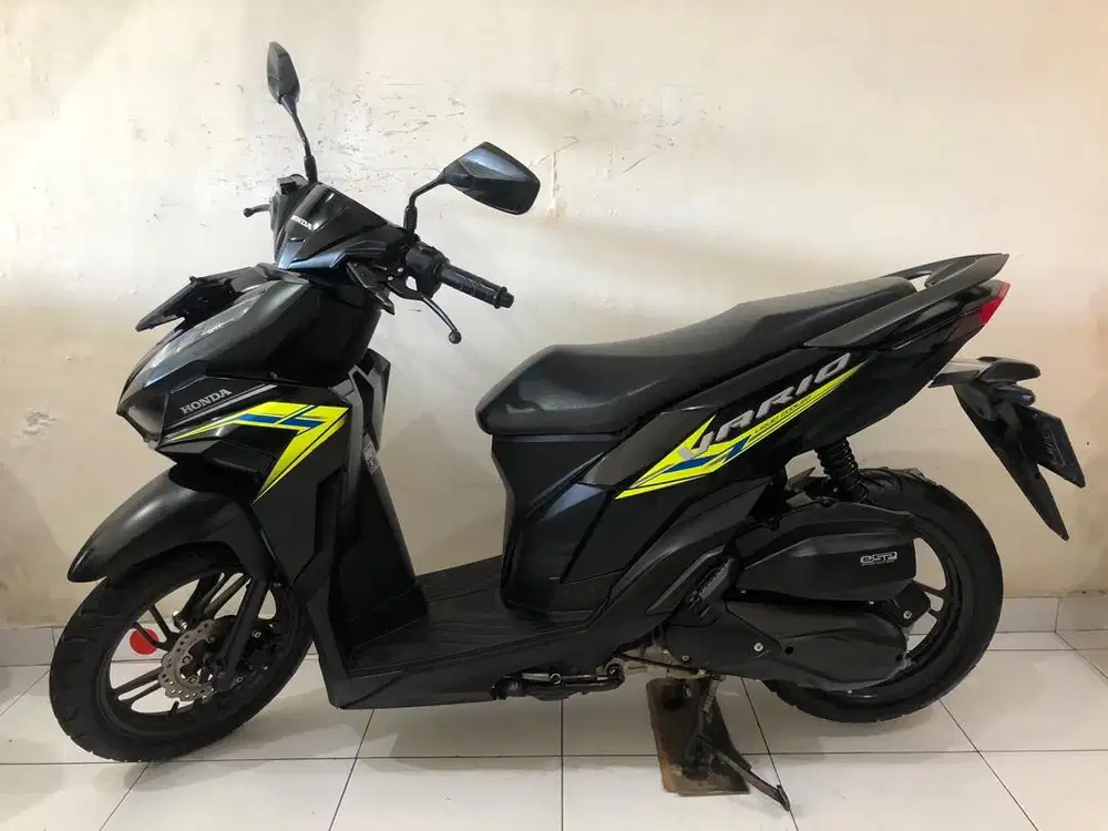 Ho da Vario 125 Th.2025 black low km 5rb!!