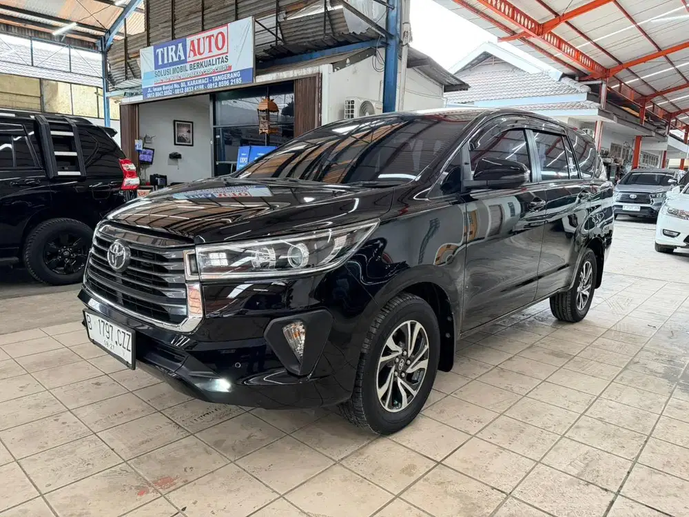 KM 50 ribu INNOVA REBORN 2.4 V AT DIESEL matic solar  2022 Hitam