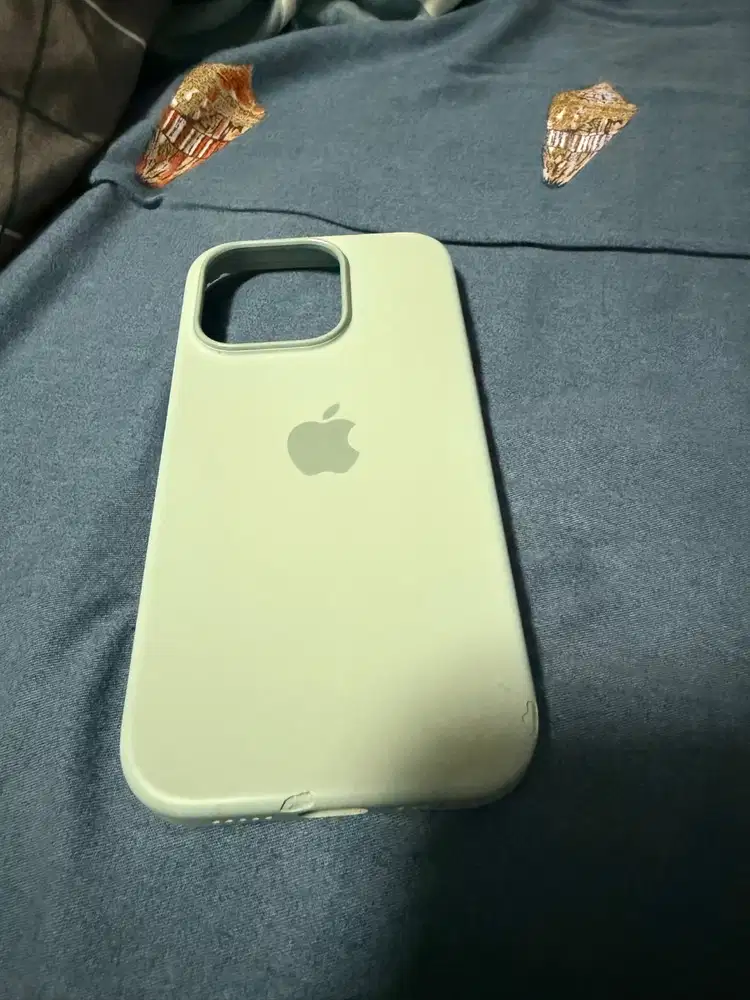 Iphone 14 Pro (ORIGINAL HARDCASE DARI APPLE STORE)