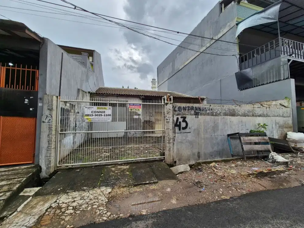 Murah Rumah Hitung Tanah Dekat Pintu TOL Kapuk Cengkareng Jakarta Barat