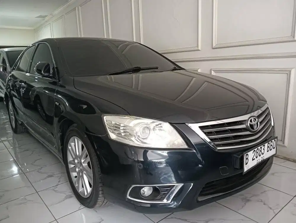 Toyota Camry 2.4 V at bisa crdt tahun 2011