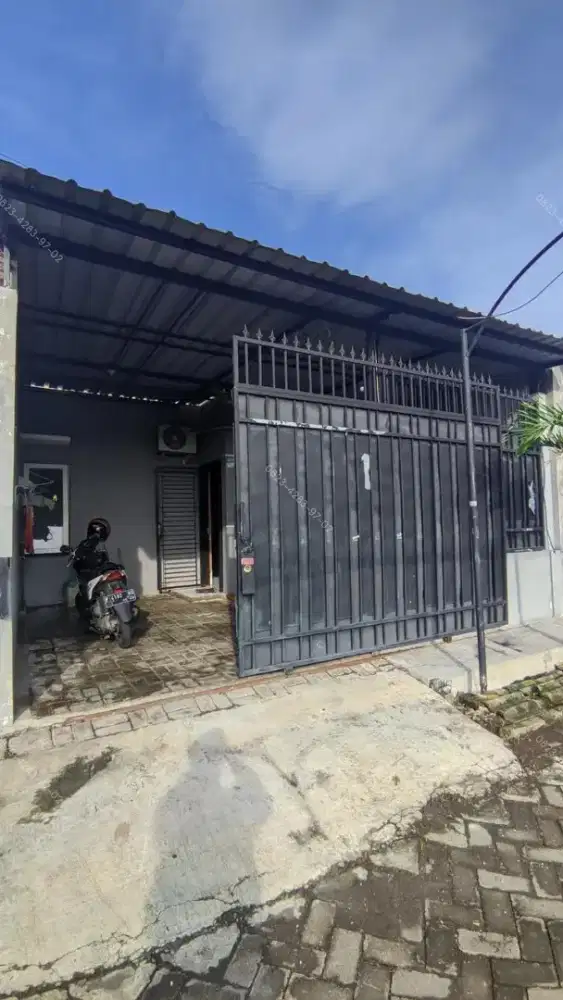 Rumah Minimalis di Grand Puri Bunga Nirwana Jember