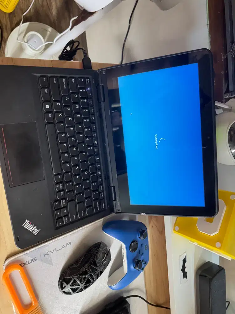 Laptop Lenovo Thinkpad Yoga 11E 300E I5/I7 BISA LIPAT 360 +