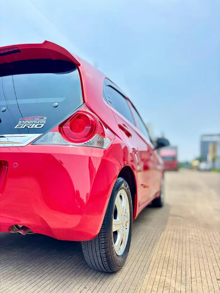 Honda Brio 1.2 E CVT 2018 Automatic ( Merah Metalik )