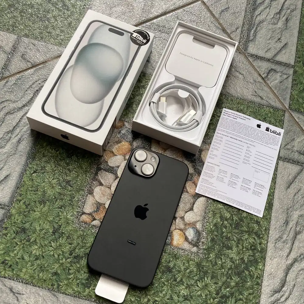 iPhone 15 128 Resmi BliBli Black, 1 bulan pakai