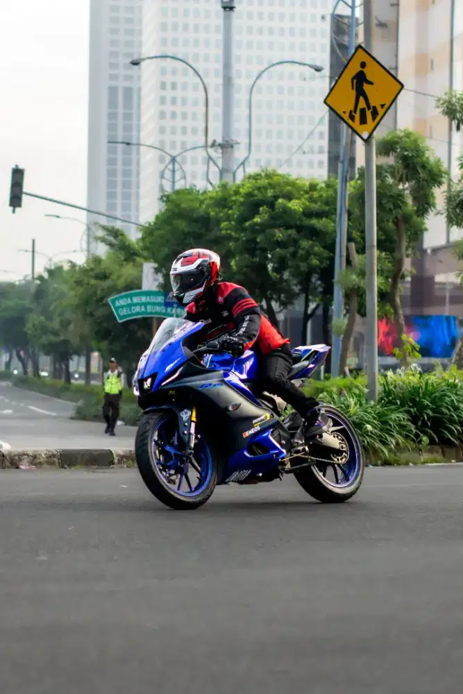 2022 Yamaha R15 V4
