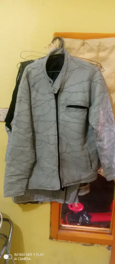 jaket kulit warna abu