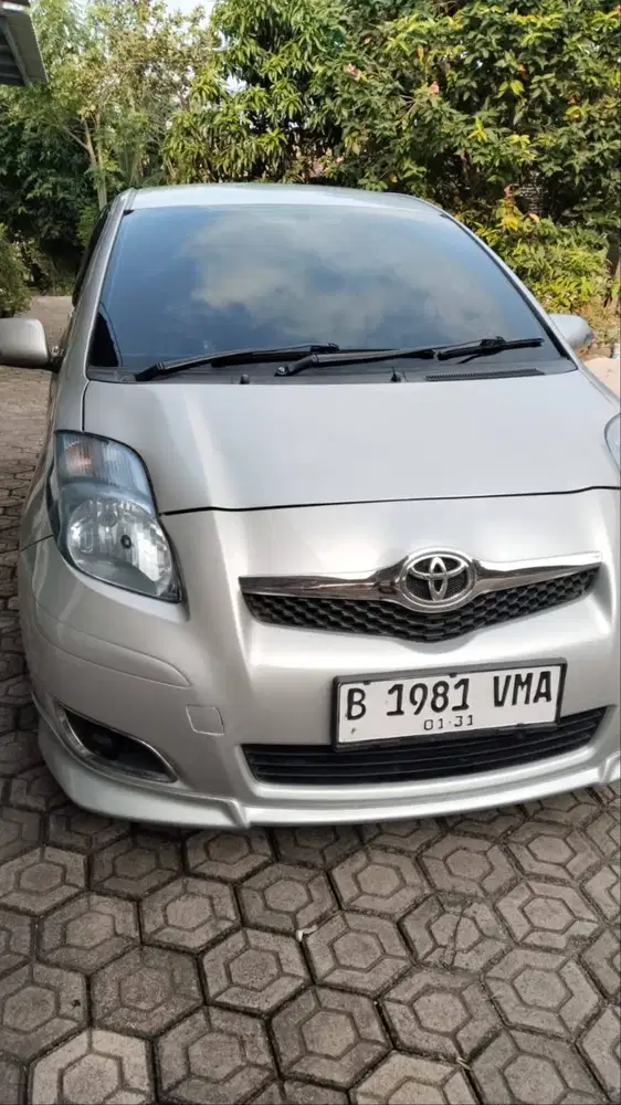 Toyota Yaris S 2010 Manual