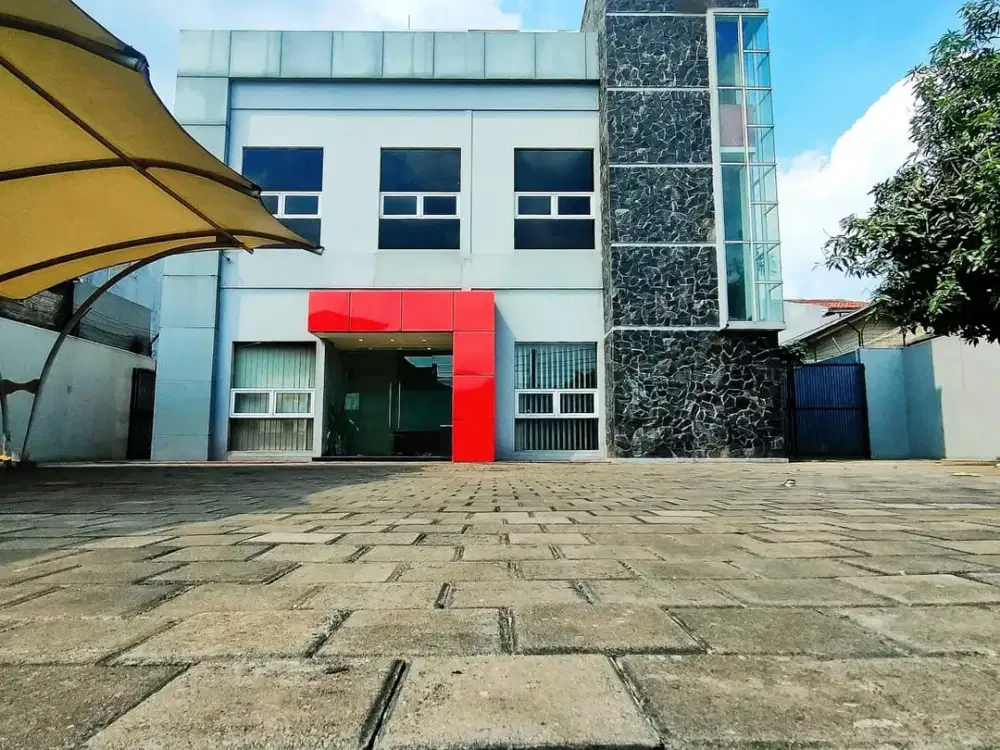jual cepat gedung kantor 3 lantai di jalan raya pasar minggu