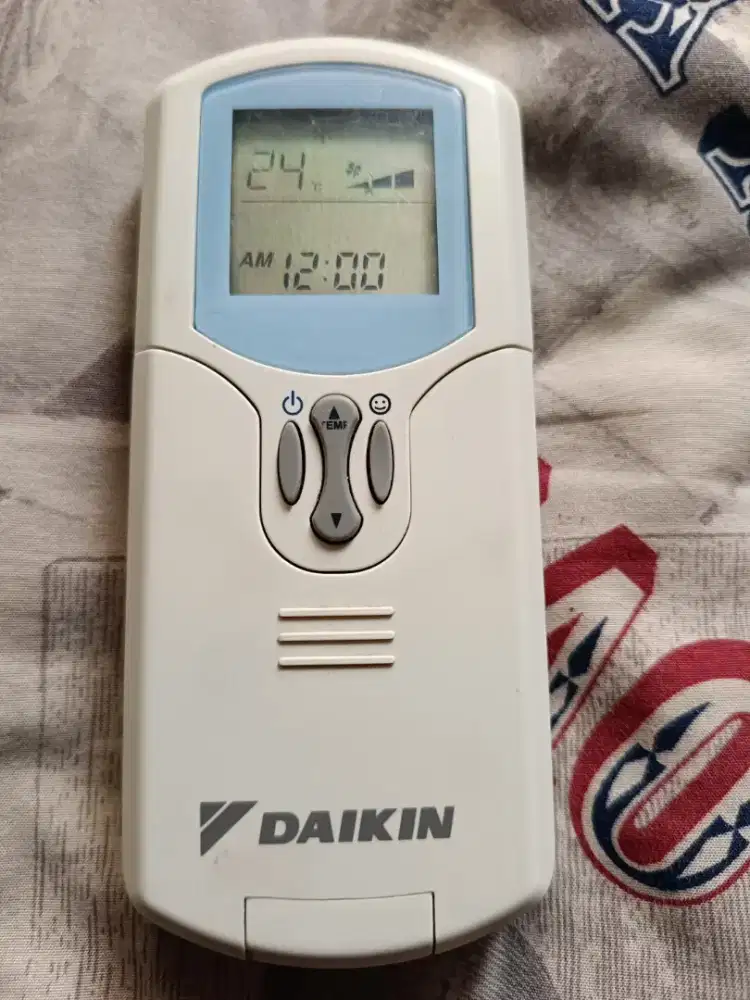 Dijual Remote AC Daikin Original