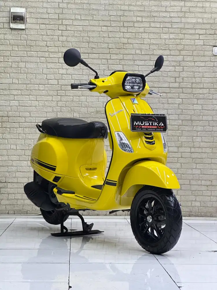 WARNA FAVORIT‼️ VESPA S 125 IGET TH 2022 WARNA KUNING NOPOL L SBY