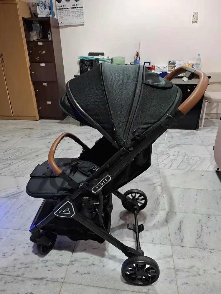Violi Stroller Swiv