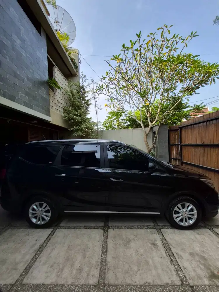 JUAL MOBIL Wuling Cortez 1.5S T Lux Hitam Mewah, Fiture Lengkap!