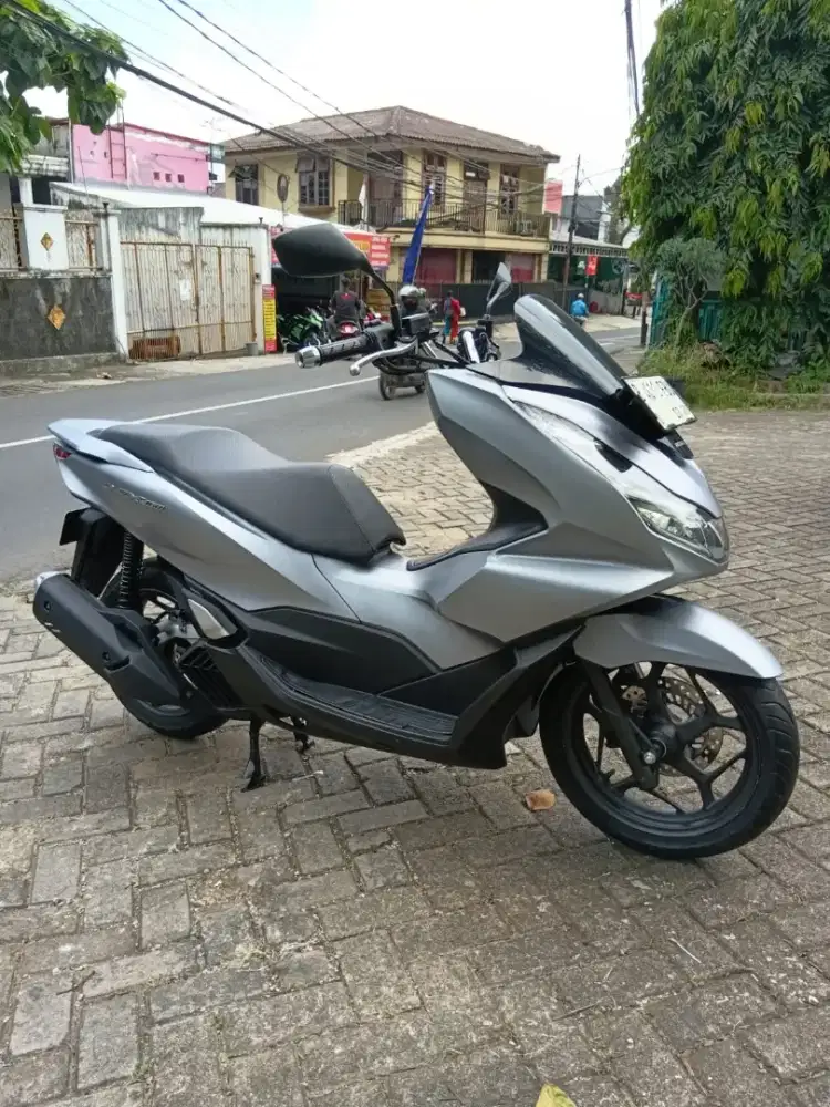 PCX 160 CBS ISS KREDIT DP 1JUTA SYARAT KTP&KK