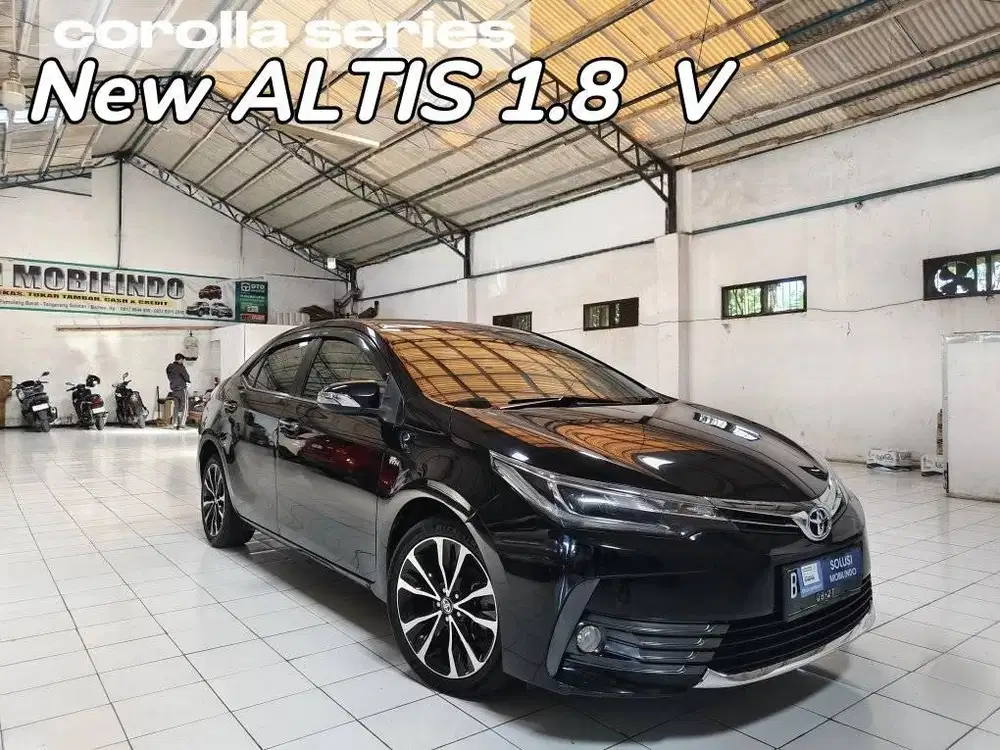 Toyota Corolla ALTIS V 1.8 Bensin AT 2017 Hitam, Good condition