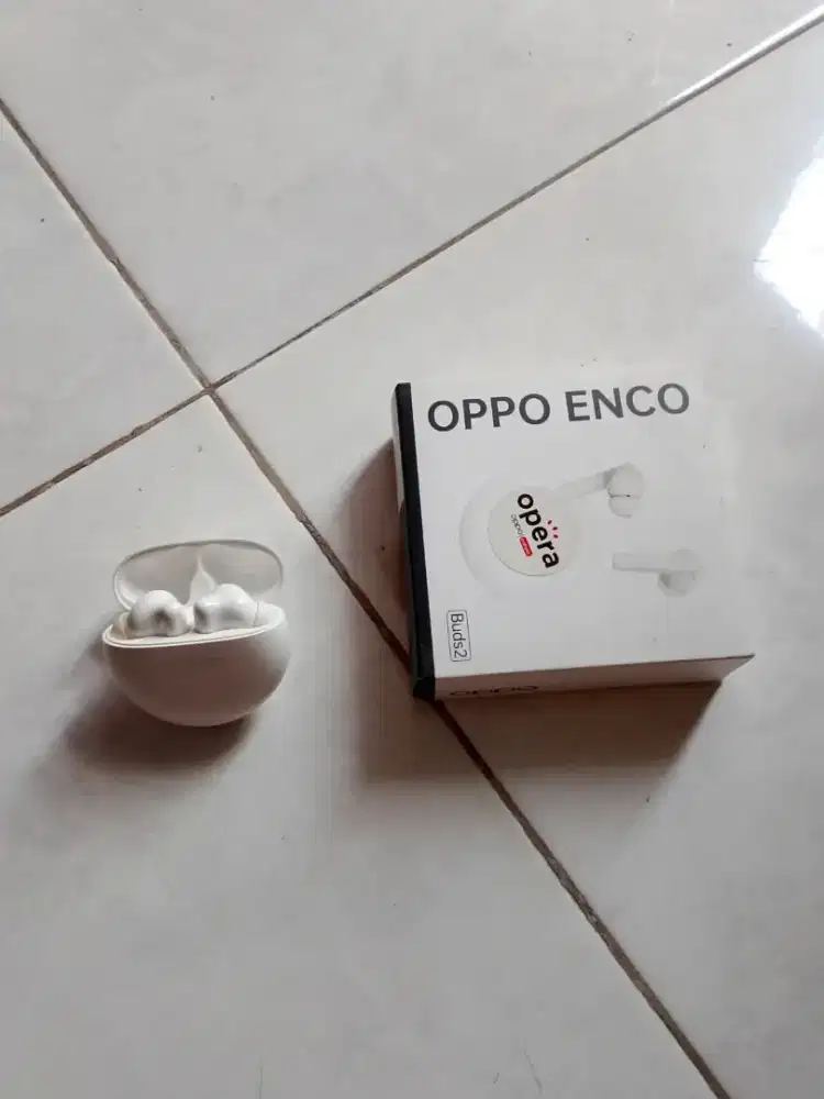 Dijual henset Oppo enco 2