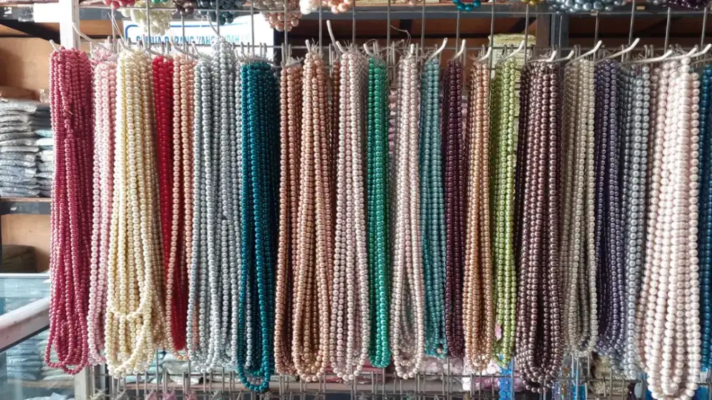 Mutiara Glass (Mutiara sintetik)