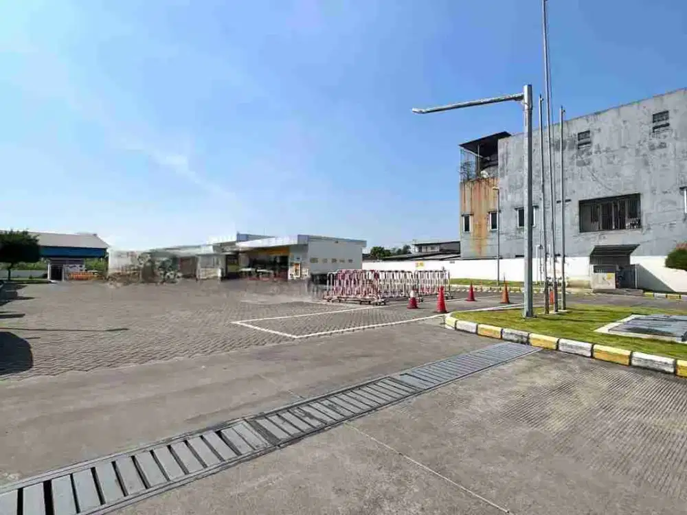 Jual lahan pom-bensin Ry Wadungasri passive income  jln Utama