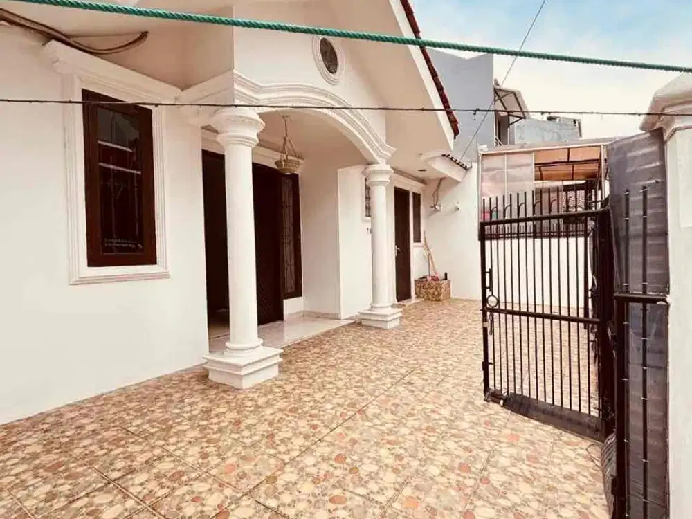Termurah dibawah NJOP! Rumah Siap Huni Luas 150m2 di BCS Kelapa Gading