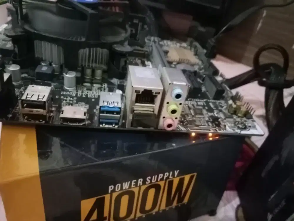 Main board Asus H110M + Processor G4560